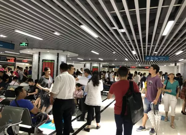 又见疯狂购房！深圳新楼盘开盘搅动全城，7.5万