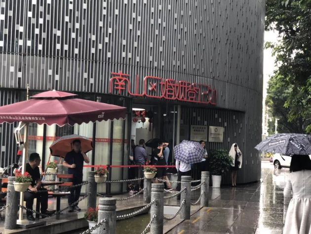 又见疯狂购房！深圳新楼盘开盘搅动全城，7.5万